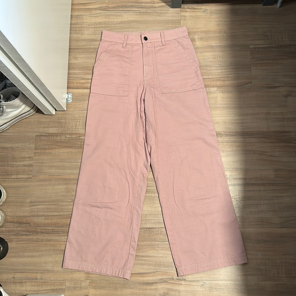 Dusty rose wide-leg pant